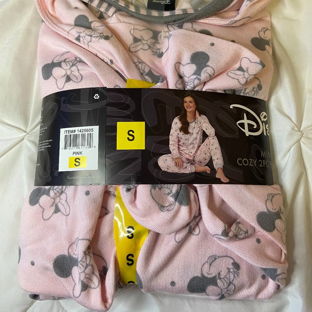 Disney Minnie Mouse Pink Pajamas in S